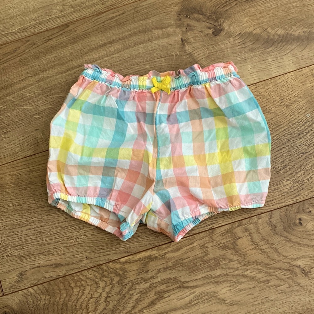 H&M girls plaid shorts
